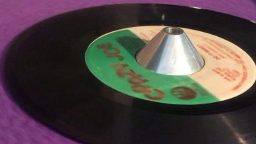 JOE GIBBS –  THE PROFESSIONALS ~ Do It Sweet (ERROL SCORCHER ~ Under Me, B Side)