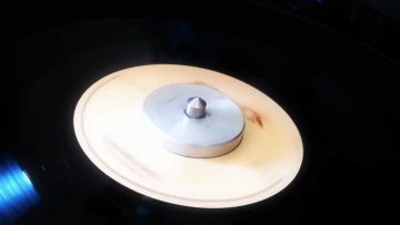 JOHNNY CLARKE ~ Give Me Love