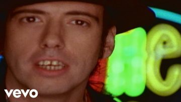Big Audio Dynamite – The Globe