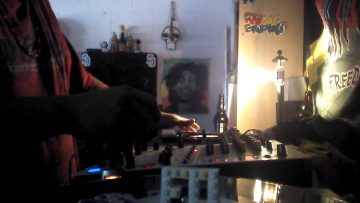 HI-TECH ROOTS DYNAMICS GINZA DUB / MARTIN CAMPBELL BOUND TO FALL LIVE DUB MIX.