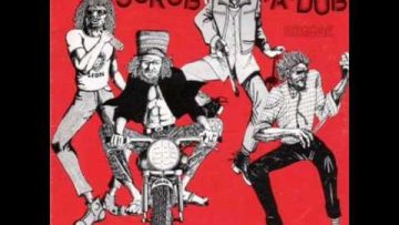 Derrick Harriott – Dubbing The Chariot