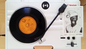 LEE PERRY featuring SANDRA ROBINSON – MERRY CHRISTMAS, HAPPY NEW YEAR