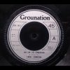 Linval Thompson – Jah Jah The Conqueror / Version (Grounation 7 inch, 1975)