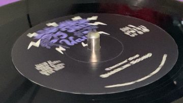 SHAOLIN SOUND ~ Crackin Dub (AWA FALL ~ Crack In The Lens, B Side)
