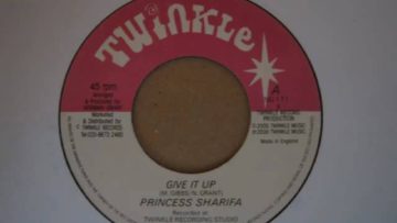 Princess Sharifa – Give it up Twinkle Ridhm Section – Dub Version
