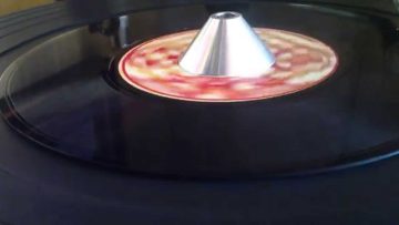 T. NELSON And FOOD, CLOTHE and SHELTER ~ Jah Give Us Dub (TILLY and LARRY ~ Jah Gave Everything)