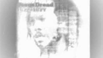 Errol Alphonso – chant jah victory