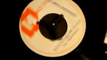 Johnny Clarke – Dont be a Rude Boy/Version (Hot Stuff 7)