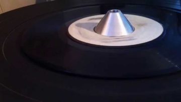 THE AGROVATORS ~ Version (JOHNNY CLARKE ~ No Woman No Cry, B Side)