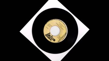 The Bandolos – Stronger Strong