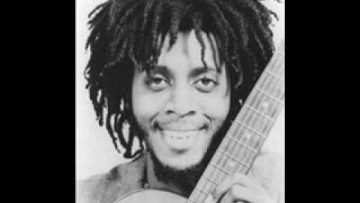 INI KAMOZE – TROUBLE YOU A TROUBLE ME