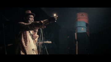 Red eyes – Vivian Jones and The Roots Defender Band @ Napoli