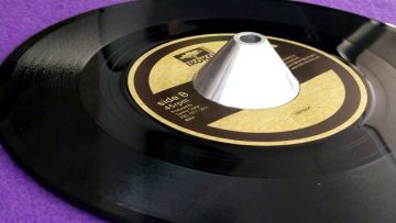 Version (BANDOLOS ~ Stronger Strong, Versalites Hits Riddim, B Side)