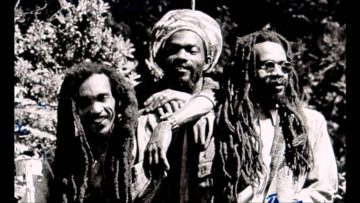 ISRAEL VIBRATION – Reggae On The River