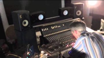 Nick Manasseh mixes Red Blood Vin Gordon Dubplate Style