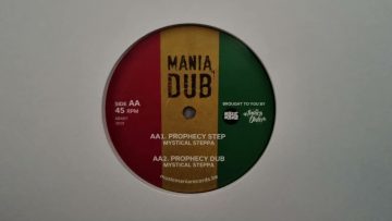 Red, Gold and green – Vibronics / Dub – Vibronics (Mania Dub)