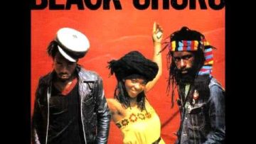 Sponji Reggae – Black Uhuru