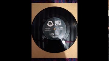 Black Soulie – Crisis