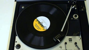 Dub Troubles Meets Tunelon Iration – Keep the Fire Burning (10 Dubplate)
