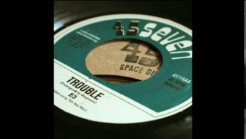 E3 – Trouble