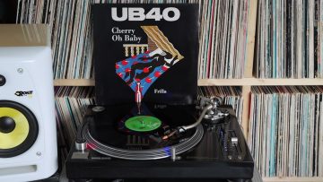 UB40 – Cherry Oh Baby (Dub Mix) (1984)