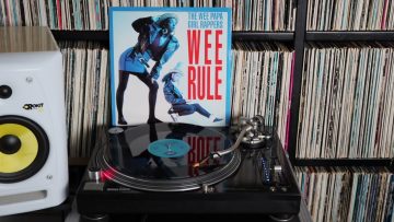 Wee Papa Girl Rappers – Wee Rule (Regamuffin Mix) (1988)