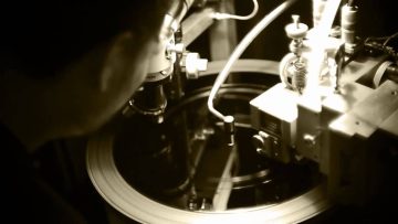 ALDUBB – The Center Of Gravity feat Hornsman Coyote – VINYL CUTTING