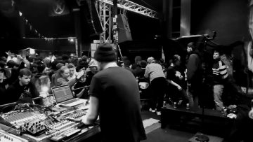 Jah Schulz – Metal Dub (live at Les Tanneries, Dijon 2020)