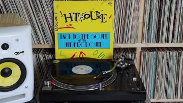 Hithouse – Jack To The Sound Of The Underground (Party Mix) (1988)