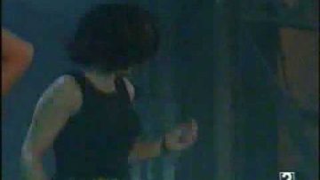 TONI AGUILAR – The Crown (LIVE)