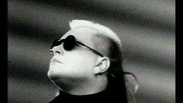 2 Brothers on the 4th floor – Turn da music up