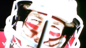 Red 5 – I Love You…Stop! (Official Video)