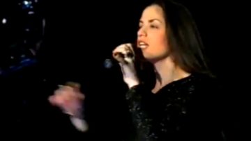 Αλεξάνδρα – Μέλι Και Φωτιά (Skai TV 1994)