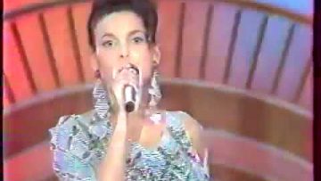 Brixt Feat Seydinah – A La Folie – Live @ Dimanche Martin – 1991 – Julio Music and Universal Music –