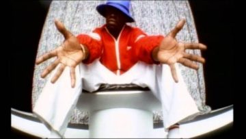 Los Umbrellos – No Tengo Dinero (Official Music Video)