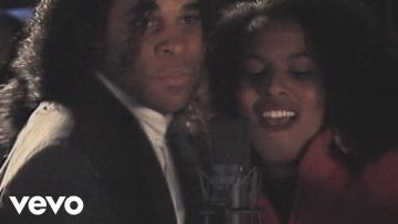 The Real Milli Vanilli – Keep On Running (Official Video) (VOD)