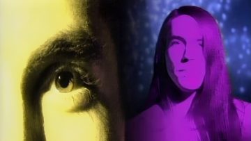 Red Hot Chili Peppers – Under The Bridge (Official Music Video)