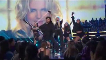 Britney Spears Tribute – Kelsea Ballerini, Hailee Steinfeld, Sofia Carson and Jamie Lynn Spears | RDMA