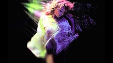 Come Into My World (Ashtrax Mix) – Kylie Minogue