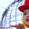 Cyndi Lauper – Hey Now (Girls Just Want To Have Fun)