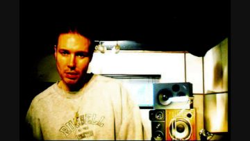 Jonny L – Brother