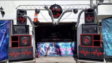 Techno Brewster and DJ Iceman – Youre the one