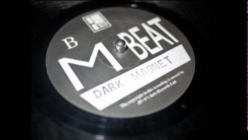 M Beat – Dark Magnet – B1 (1993)