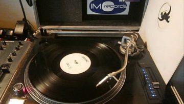 FBD Project ‎– Breakin Up ( Breakbeat, Hardcore, Jungle )