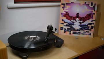 Hyper-On Experience – Lil Ruffi-On (The Family We Never Had – Moving Shadow SHADOW 40 Y2) 1993