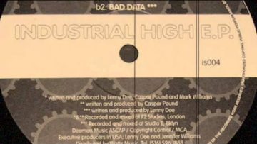 Lenny Dee – Bad Data