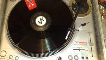 Spectral – Touch Somebody (Cerebral Mix) 1992
